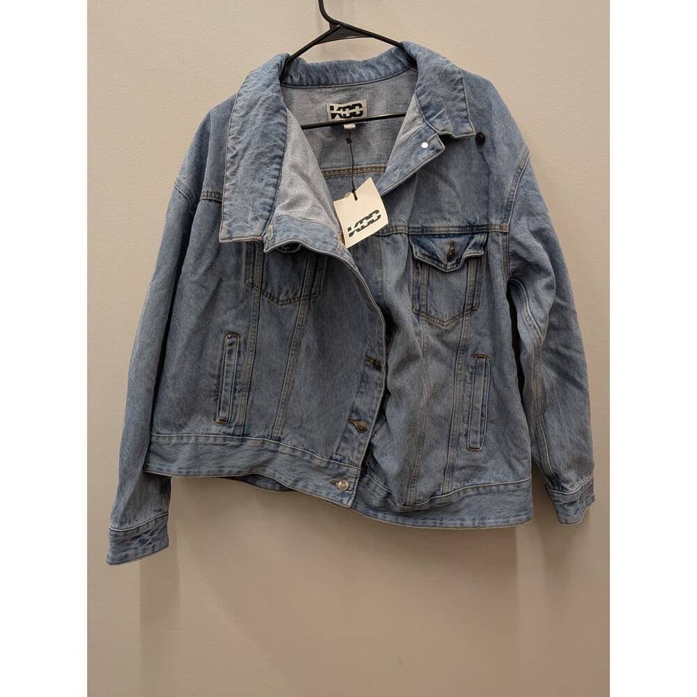 KBB By Kahlana Womens Denim Jacket Size Medium Light Wash Button Front